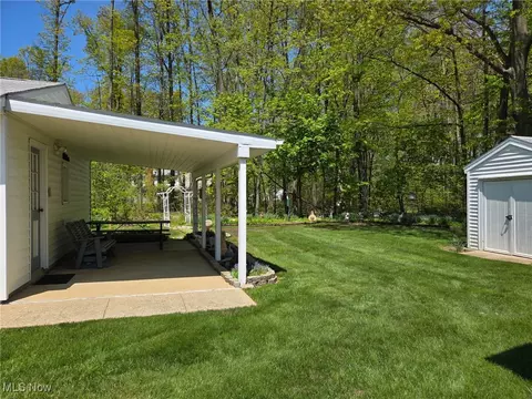 Exterior - 2543 Burlingham Dr, Ashtabula, OH 44004 photo 4 of 12