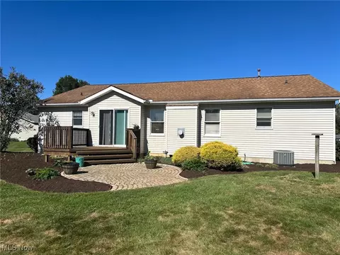137 Forest View Ct, Creston, OH 44217 photo 5