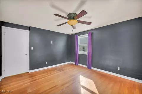 Bedroom - 140 Miami Ave, Elyria, OH 44035 photo 6 of 7