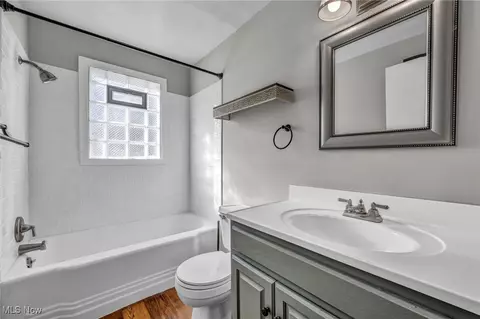 Bath - 140 Miami Ave, Elyria, OH 44035 photo 1 of 2