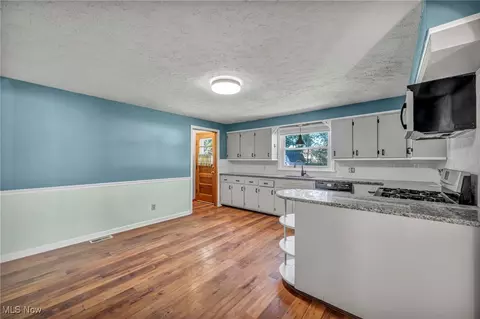 Other - 140 Miami Ave, Elyria, OH 44035 photo 5 of 10