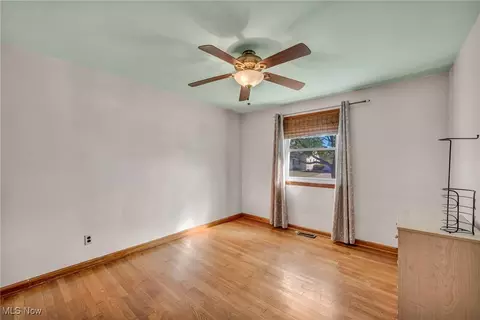 Bedroom - 140 Miami Ave, Elyria, OH 44035 photo 1 of 7