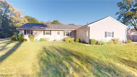 214 Race St, Berea, OH 44017