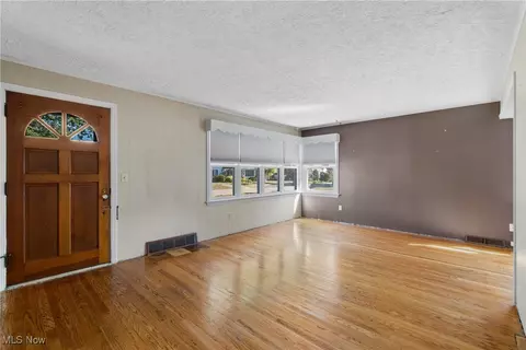 3012 16th St NW, Canton, OH 44708 photo 4