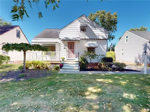 1336 Genesee Ave, Mayfield Heights, OH 44124