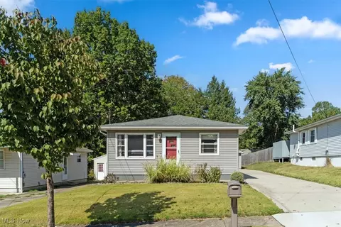 1623 Romona Rd, Akron, OH 44305