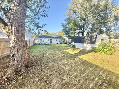439 Berkshire Rd, Elyria, OH 44035 photo 26