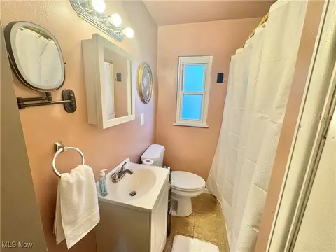 439 Berkshire Rd, Elyria, OH 44035 photo 19