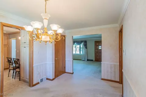 764 Poland Ave, Struthers, OH 44471 photo 4