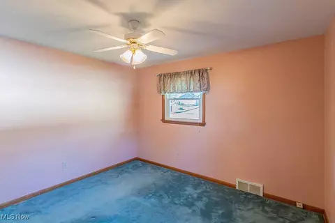 764 Poland Ave, Struthers, OH 44471 photo 12