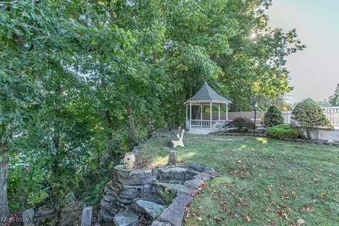764 Poland Ave, Struthers, OH 44471 photo 28