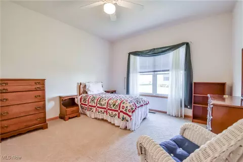 134 Gleneagle Dr, Elyria, OH 44035 photo 27
