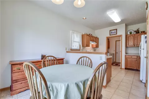 134 Gleneagle Dr, Elyria, OH 44035 photo 17