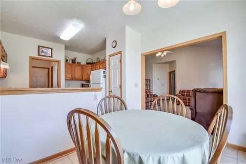 134 Gleneagle Dr, Elyria, OH 44035 photo 16