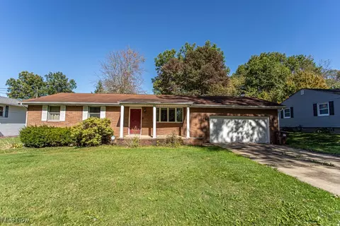 509 Towson Dr NW, Warren, OH 44483