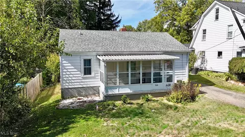 1624 17th St, Cuyahoga Falls, OH 44223
