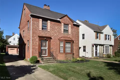 3702 Daleford Rd, Cleveland, OH 44120