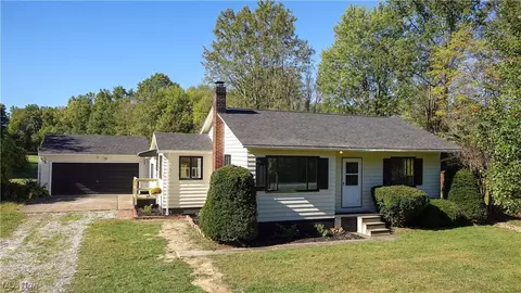1534 Newton Falls Portage Rd, Newton Falls, OH 44444