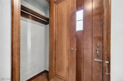 Entry Way - 74 E 214th St, Euclid, OH 44123 photo 1 of 1