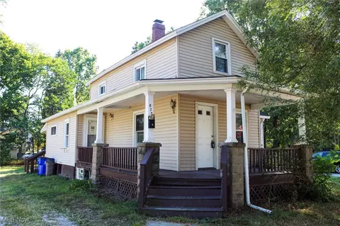 825 W Highland Ave, Ravenna, OH 44266