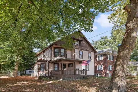 594 Blaine Ave, Akron, OH 44310