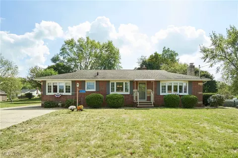 3100 Linden St NW, Uniontown, OH 44685