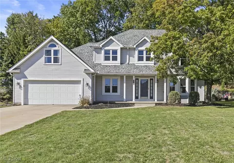 490 Vandalia Dr, Tallmadge, OH 44278