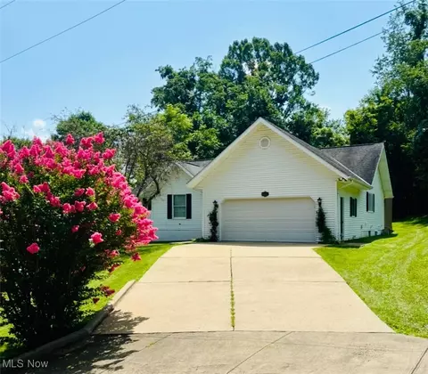 55794 Bel Hvn, Bellaire, OH 43906
