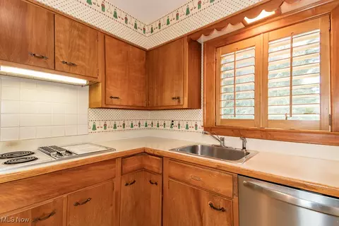 7650 Fairview Ave, Mentor, OH 44060 photo 10