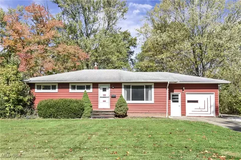 24836 Gessner Rd, North Olmsted, OH 44070