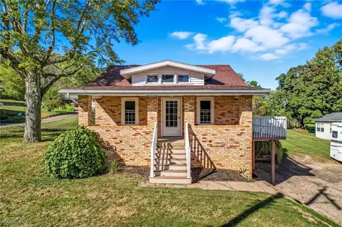 3903 Richville Dr SW, Canton, OH 44706