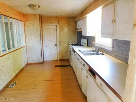 Kitchen - 814 W 58th St, Ashtabula, OH 44004 photo 1 of 1