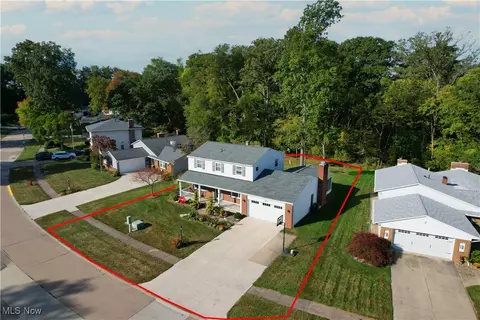 View/Area - 720 Strowbridge Dr, Huron, OH 44839 photo 1 of 4
