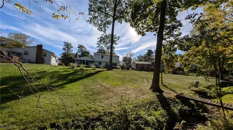 Exterior - 720 Strowbridge Dr, Huron, OH 44839 photo 4 of 10