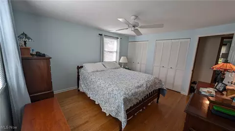 Bedroom - 720 Strowbridge Dr, Huron, OH 44839 photo 4 of 6