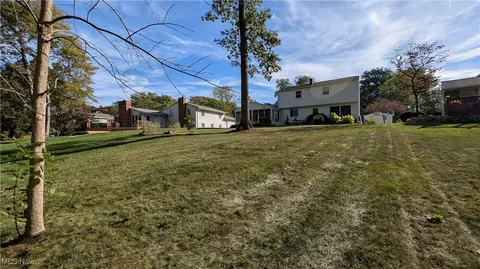 Exterior - 720 Strowbridge Dr, Huron, OH 44839 photo 5 of 10
