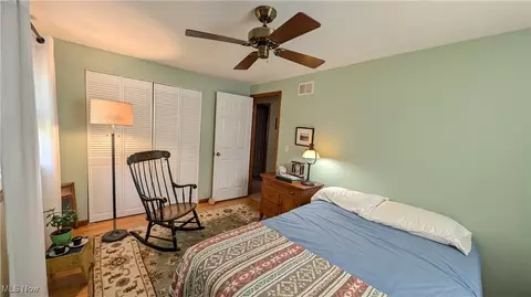 Bedroom - 720 Strowbridge Dr, Huron, OH 44839 photo 3 of 6