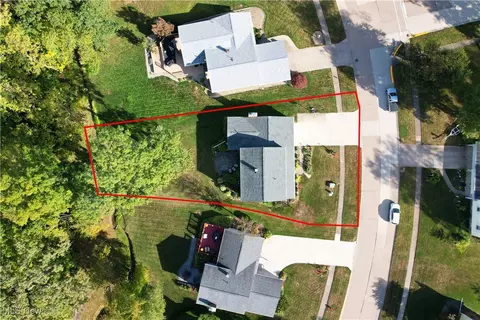 View/Area - 720 Strowbridge Dr, Huron, OH 44839 photo 2 of 4