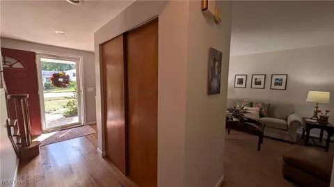 Entry Way - 720 Strowbridge Dr, Huron, OH 44839 photo 1 of 2