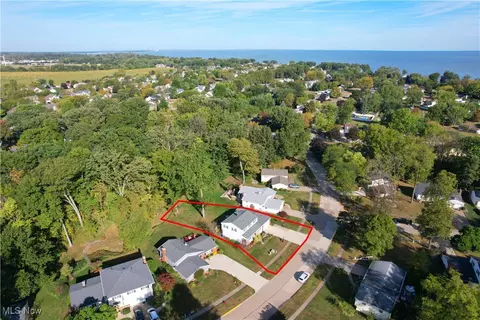 View/Area - 720 Strowbridge Dr, Huron, OH 44839 photo 3 of 4