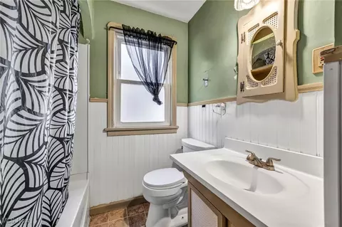 Bath - 8017 Ackley Rd, Parma, OH 44129 photo 1 of 1
