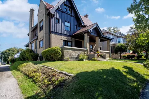 421 Center St, Ashland, OH 44805