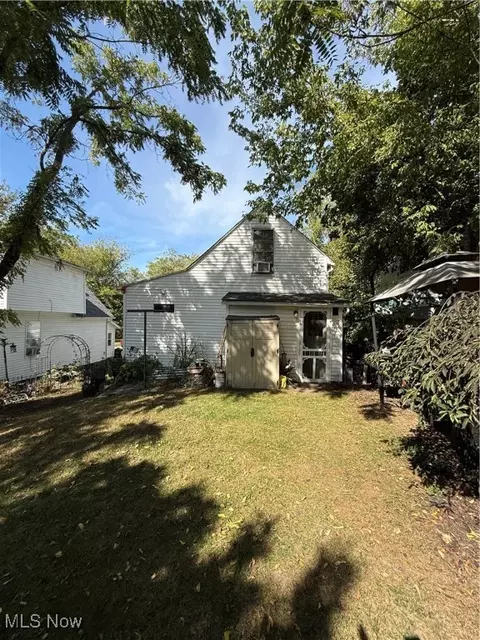 120 Mound St, Elyria, OH 44035 photo 18