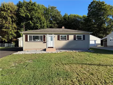 5318 Pinecrest Ave, Youngstown, OH 44515