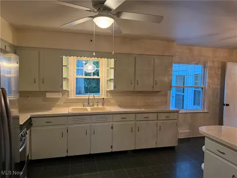 2520 Holgate Rd, Akron, OH 44313 photo 17