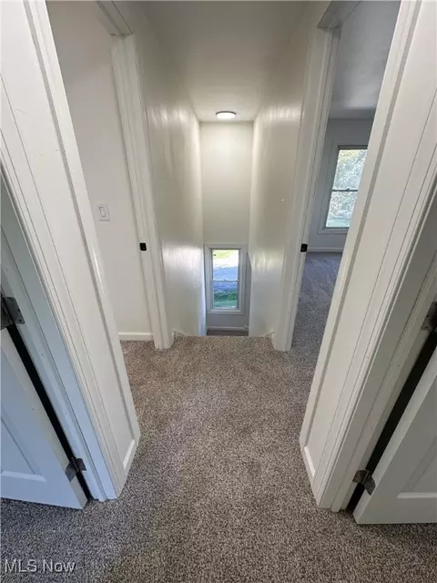 Entry Way - 42764 Buckeye, Flushing, OH 43977 photo 2 of 3