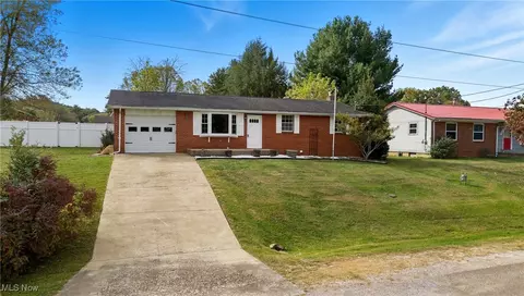 143 Virginia Ave, Harrisville, WV 26362