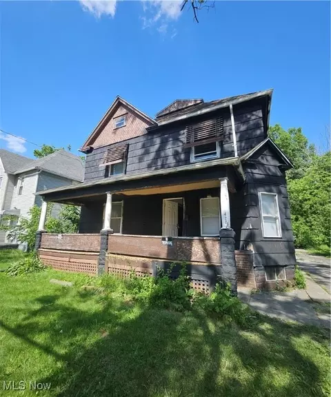 428 Waverly Ave NE, Warren, OH 44483