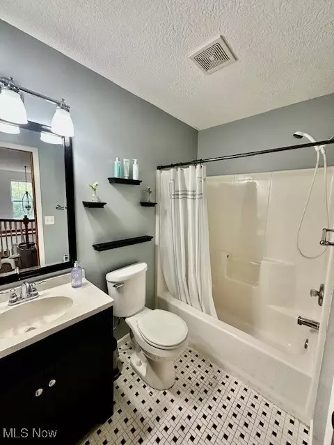 411 Treeview Dr, Wadsworth, OH 44281 photo 19