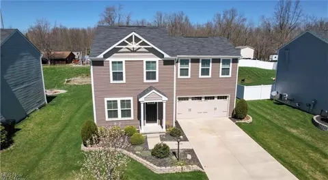 7762 Chesterfield Dr, Chippewa Lake, OH 44215